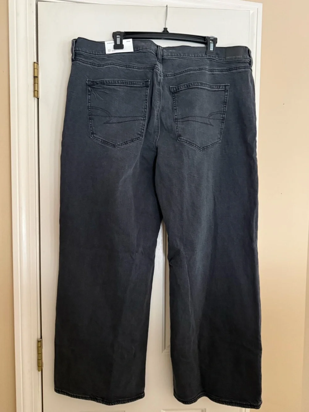 American Eagle Outfitters Stovepipe Black Wash Women's Jeans - Picture 3 of 7